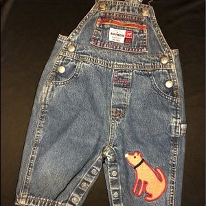 Jean overall  baby gap. size 3-6 months.